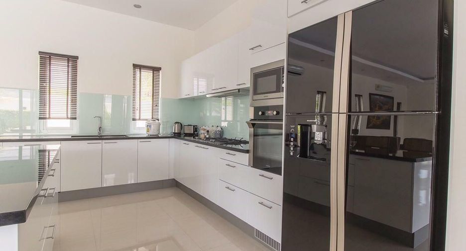 Casa en alquiler de 3 habitaciones en Cha Am, Phetchaburi