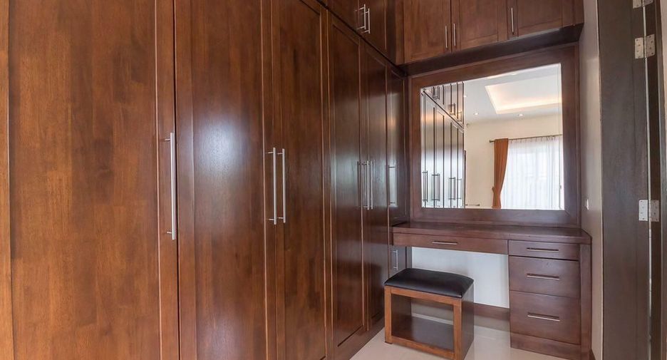 Casa en alquiler de 3 habitaciones en Cha Am, Phetchaburi