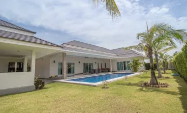 For rent 3 bedrooms house in Cha Am, Phetchaburi