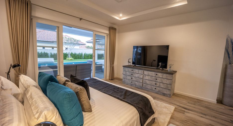 For sale 3 bedrooms villa in Hua Hin, Prachuap Khiri Khan