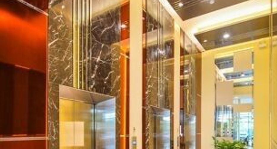 For sale and for rent 3 bedrooms condo in Thon Buri, Bangkok