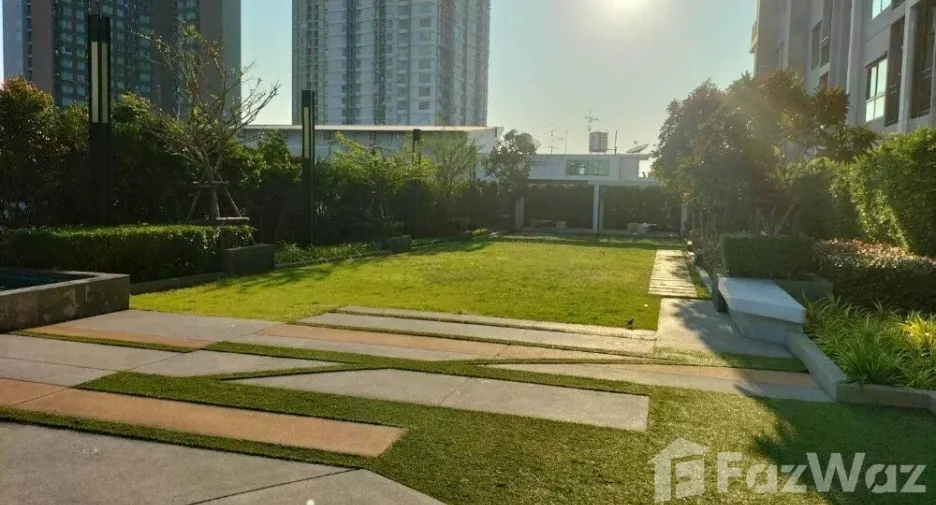 For sale and for rent 3 bedrooms condo in Thon Buri, Bangkok