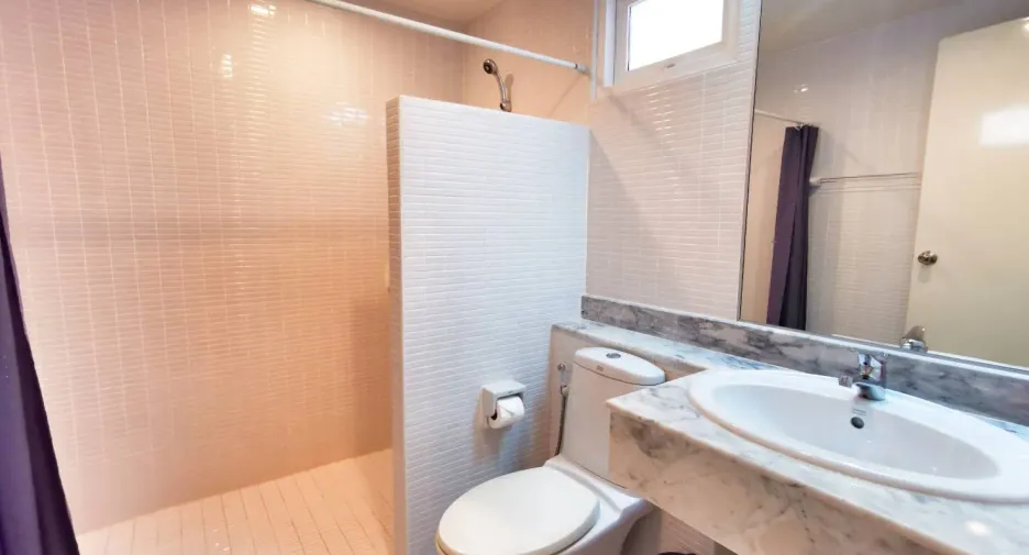 For sale and for rent 4 bedrooms condo in Hua Hin, Prachuap Khiri Khan