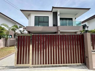 For Rent 4 Bedroom Villa In Bang Lamung, Chonburi