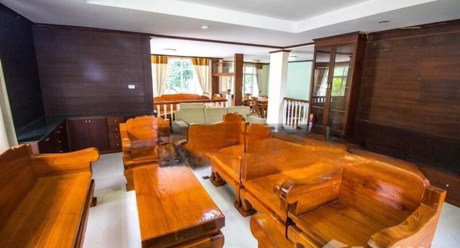 出售 4 卧室 独立屋 在 Mueang Chiang Mai, Chiang Mai