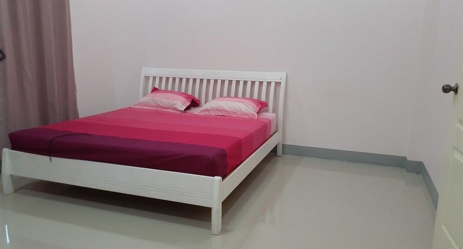 For sale 2 bedrooms townhouse in San Kamphaeng, Chiang Mai