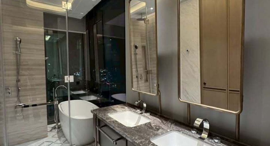 For sale and for rent 2 bedrooms condo in Sathon, Bangkok