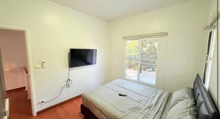 For rent 3 bedrooms house in Bang Lamung, Chonburi