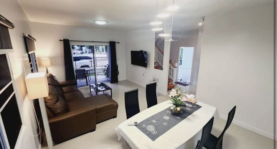 For rent 3 bedrooms house in Bang Lamung, Chonburi