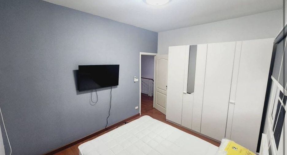 For rent 3 bedrooms house in Bang Lamung, Chonburi