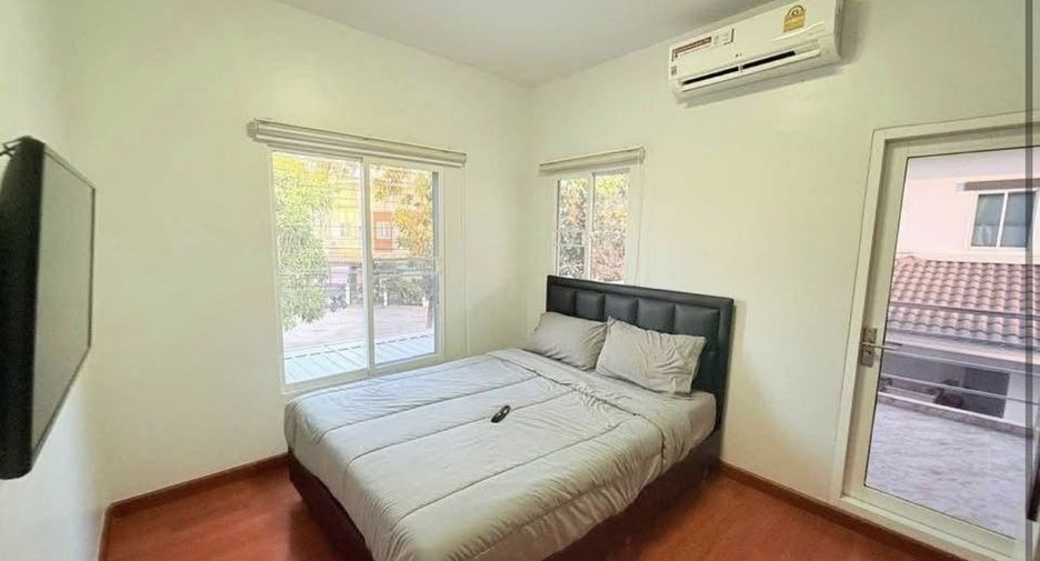 For rent 3 bedrooms house in Bang Lamung, Chonburi