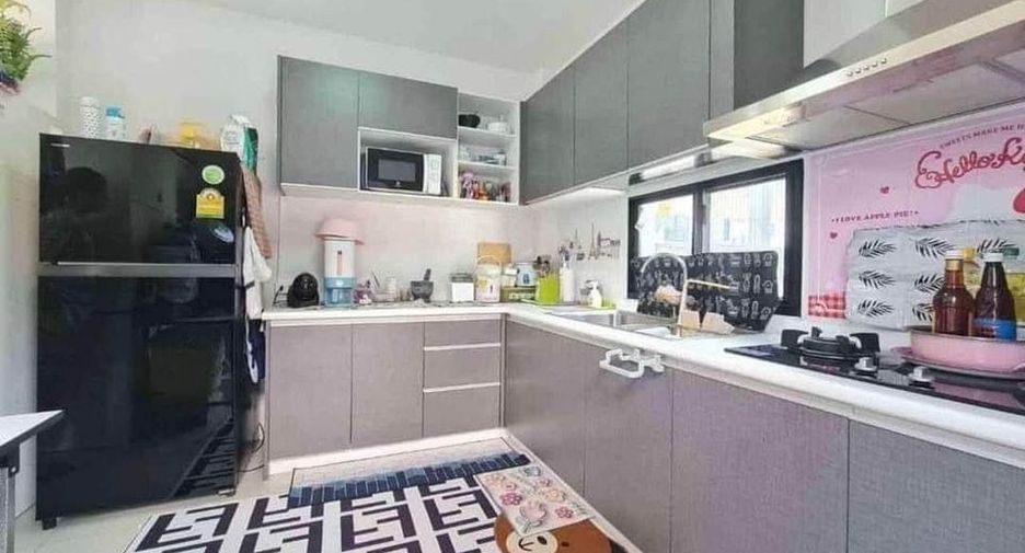For sale 3 bedrooms house in Khlong Sam Wa, Bangkok