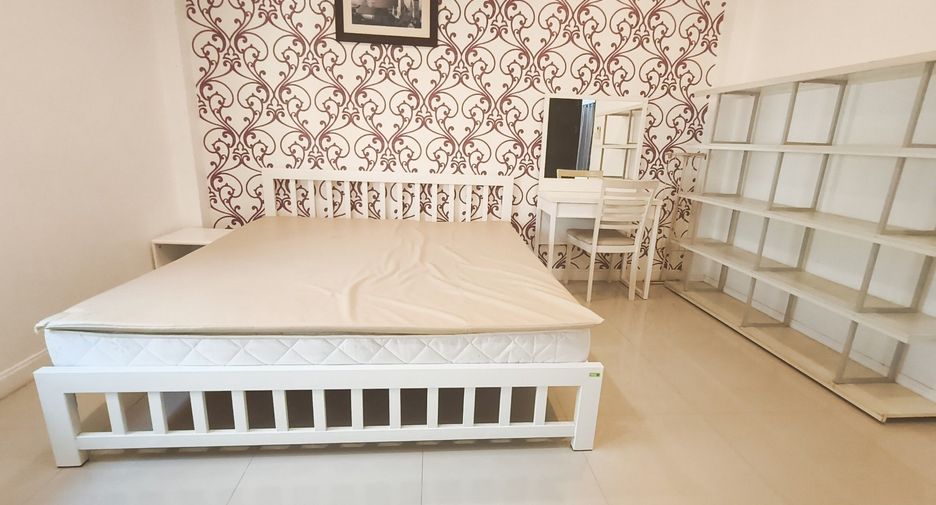À louer 3 chambres villa à Hua Hin, Prachuap Khiri Khan