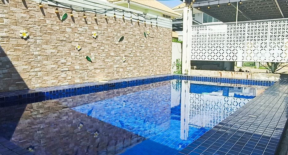À louer 3 chambres villa à Hua Hin, Prachuap Khiri Khan