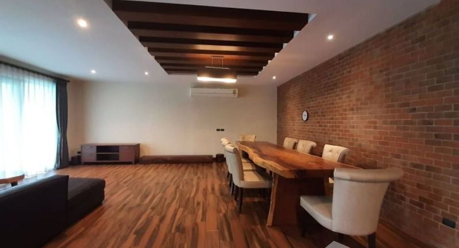 For rent 4 bedrooms villa in Mae Rim, Chiang Mai