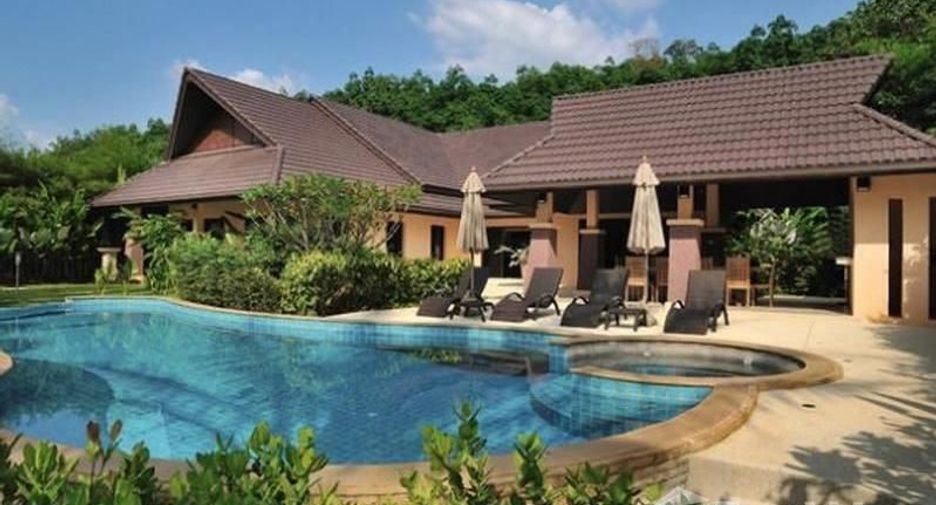 À vendre et à louer 4 chambres villa à Mueang Krabi, Krabi