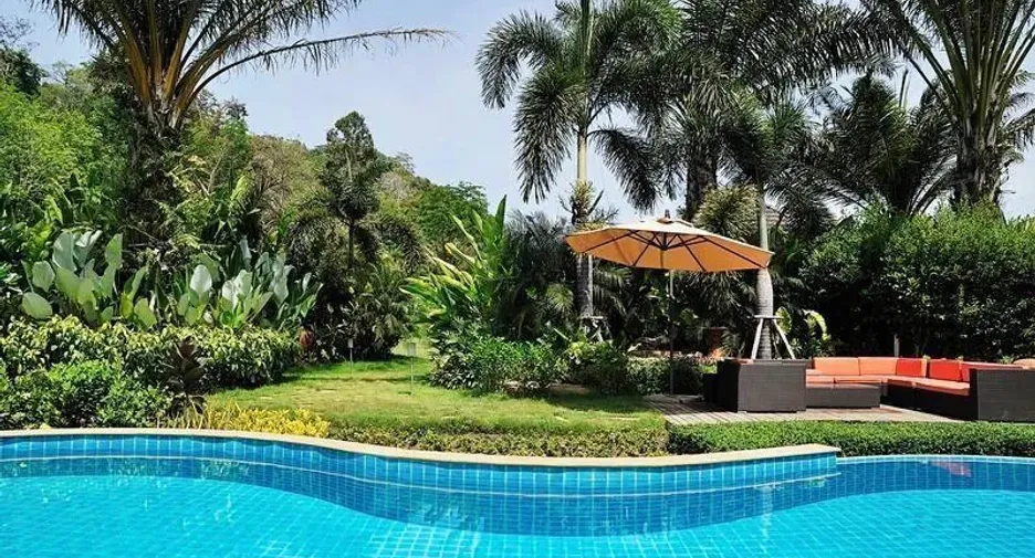 For sale and for rent 4 bedrooms villa in Mueang Krabi, Krabi