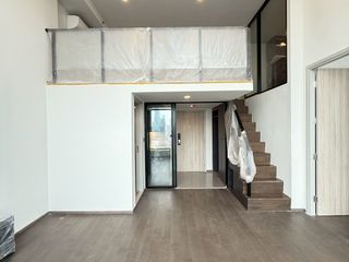 Condo en venta de 2 habitaciones en Bang Rak, Bangkok