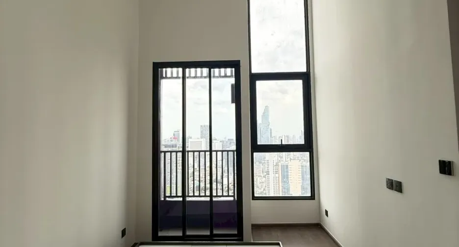 For sale 2 bedrooms condo in Bang Rak, Bangkok