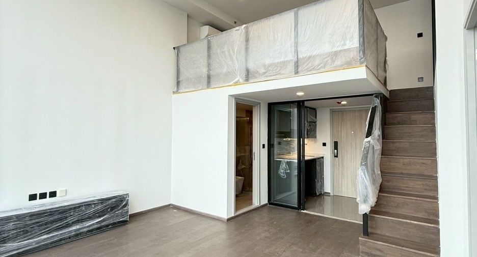 For sale 2 bedrooms condo in Bang Rak, Bangkok