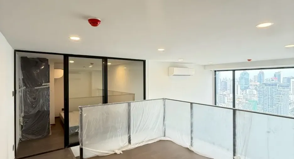 For sale 2 bedrooms condo in Bang Rak, Bangkok
