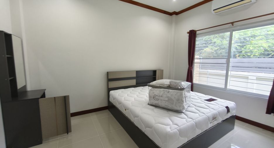 For sale 3 bedrooms villa in Hua Hin, Prachuap Khiri Khan
