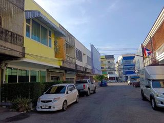 Продажа 3 спальни торговое помещение в Пхукет Тощн, Пхукет