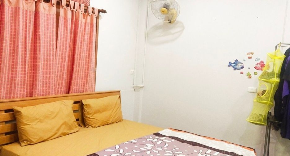 For sale 3 bedrooms retail Space in Mueang Phuket, Phuket