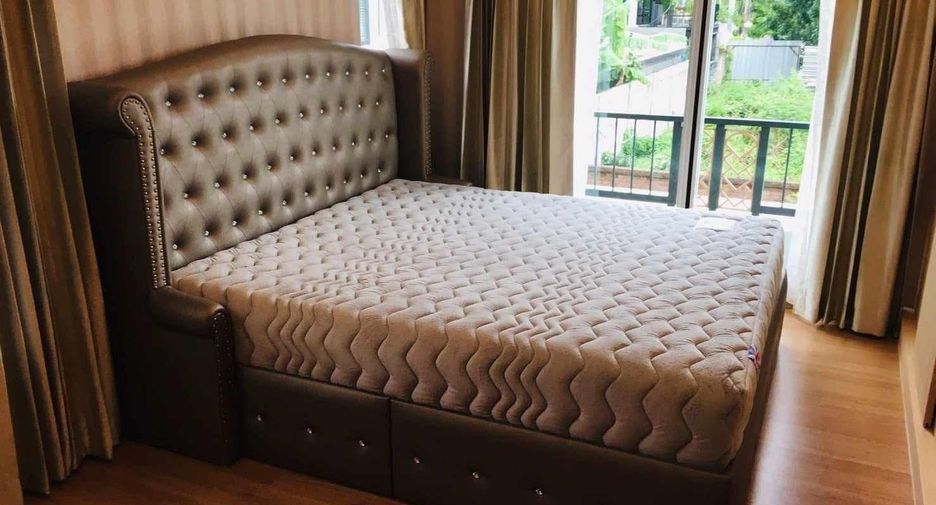 For sale 3 bedrooms house in Suan Luang, Bangkok
