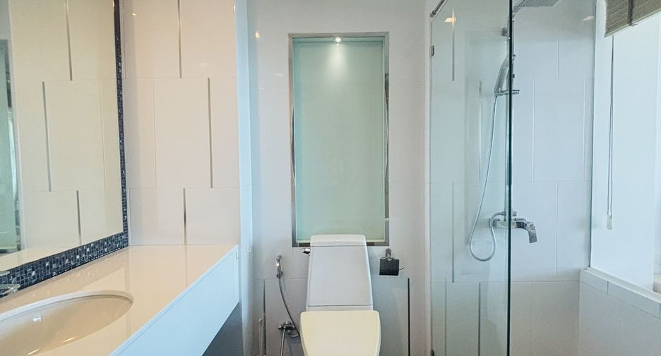 For rent 1 bed condo in Mueang Rayong, Rayong