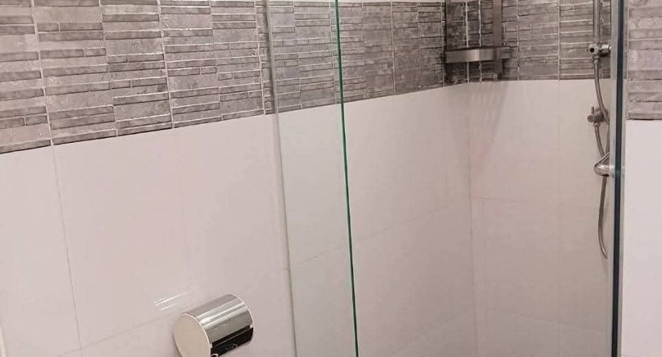 For rent 2 bedrooms condo in Bang Lamung, Chonburi
