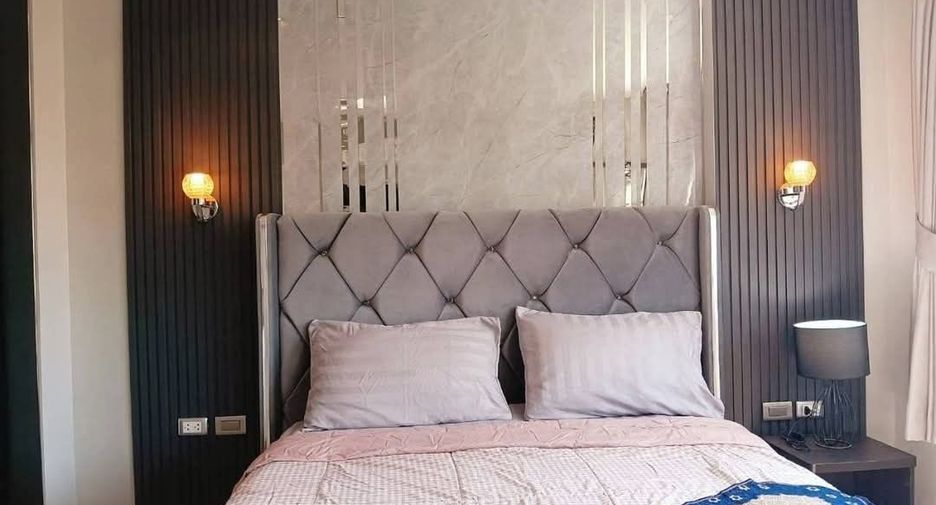 For rent 2 bedrooms condo in Bang Lamung, Chonburi