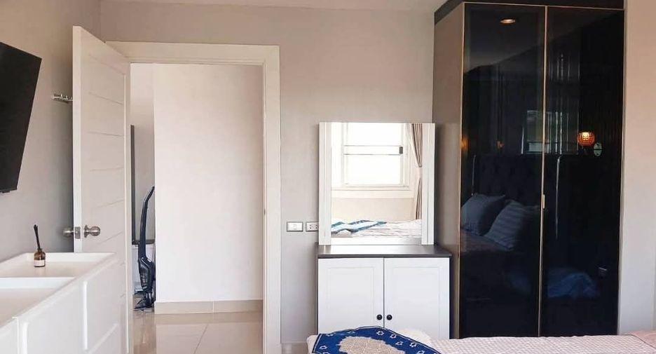 For rent 2 bedrooms condo in Bang Lamung, Chonburi