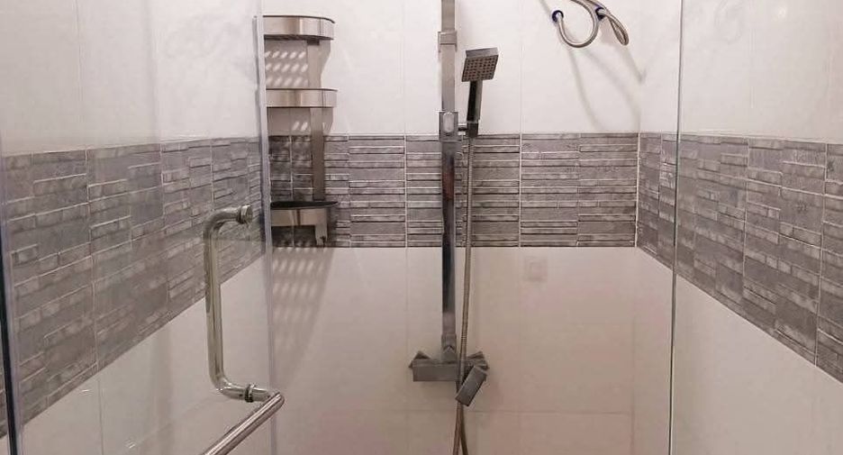 For rent 2 bedrooms condo in Bang Lamung, Chonburi