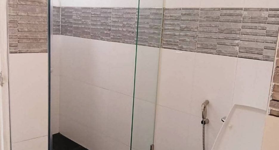 For rent 2 bedrooms condo in Bang Lamung, Chonburi