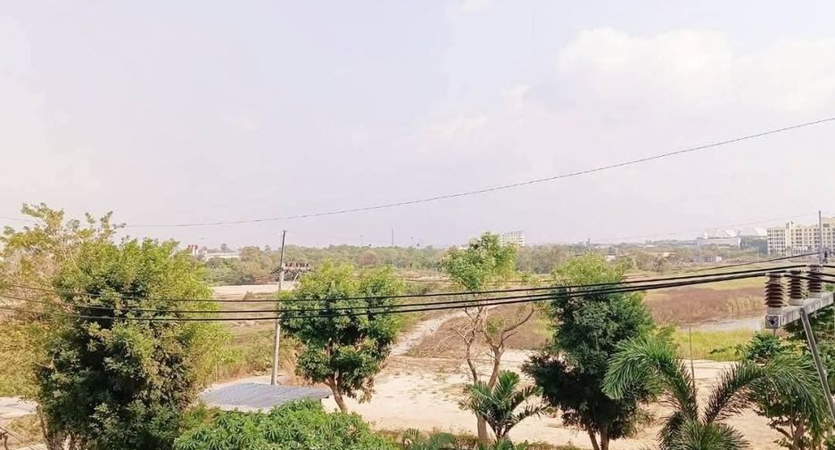 For rent 2 bedrooms condo in Bang Lamung, Chonburi