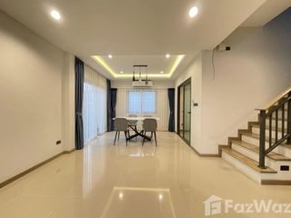 À louer 3 chambres maison à Bang Lamung, Chonburi
