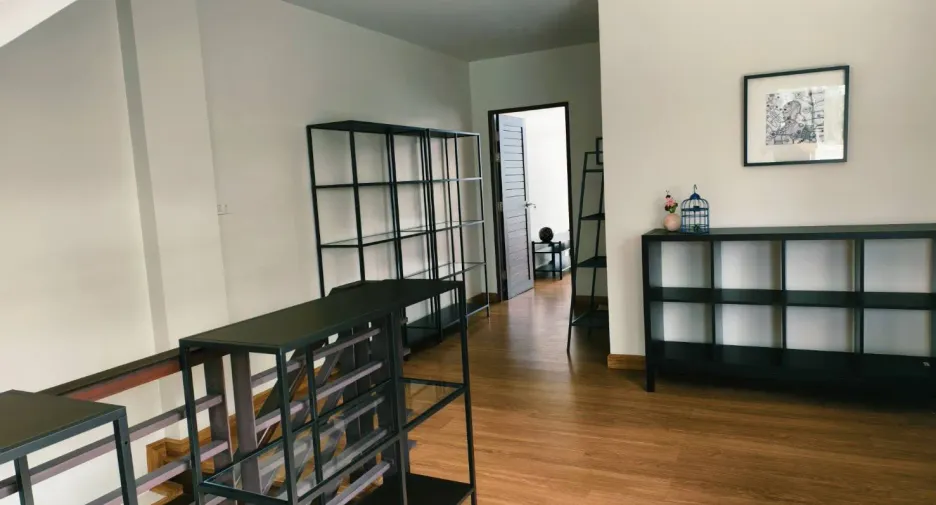 For sale 2 bedrooms townhouse in Mueang Chiang Mai, Chiang Mai