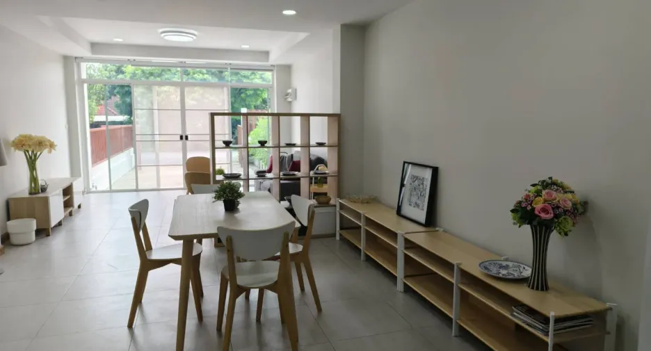 For sale 2 bedrooms townhouse in Mueang Chiang Mai, Chiang Mai