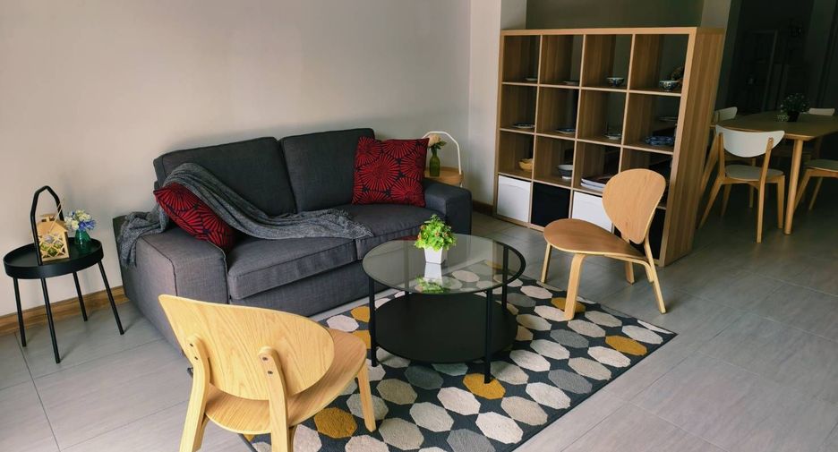 For sale 2 bedrooms townhouse in Mueang Chiang Mai, Chiang Mai