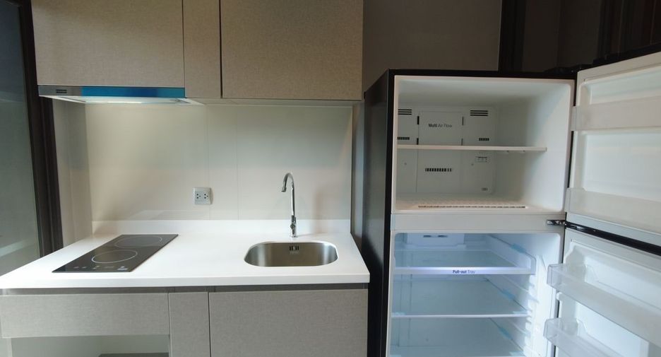 For sale 1 bed condo in Huai Khwang, Bangkok