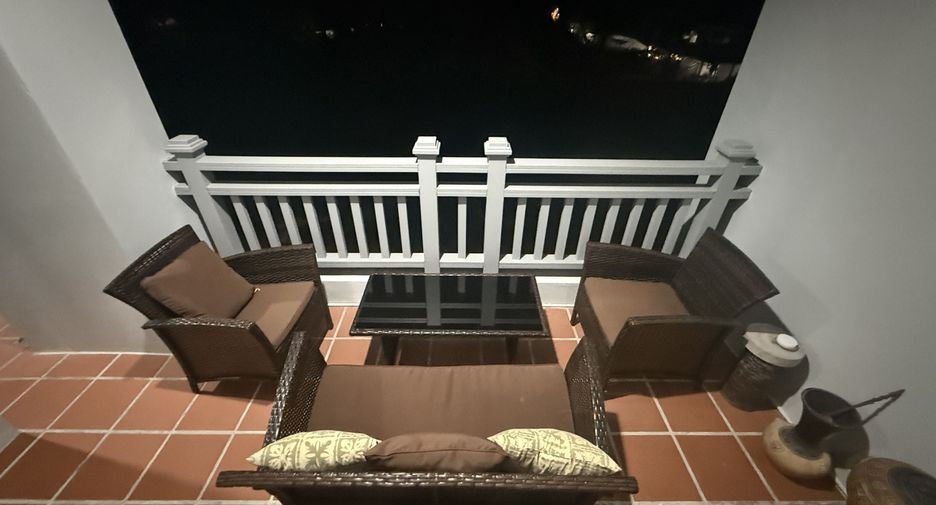 For sale and for rent 1 bed condo in Khanom, Nakhon Si Thammarat