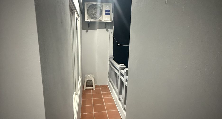 À vendre et à louer 1 chambre condo à Khanom, Nakhon Si Thammarat