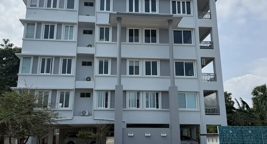 À vendre et à louer 1 chambre condo à Khanom, Nakhon Si Thammarat
