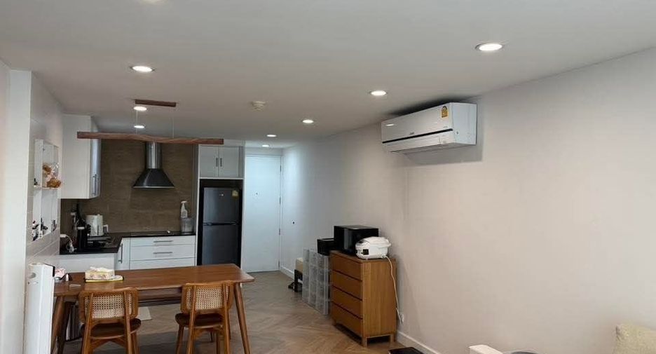 For sale and for rent 2 bedrooms condo in Yan Nawa, Bangkok