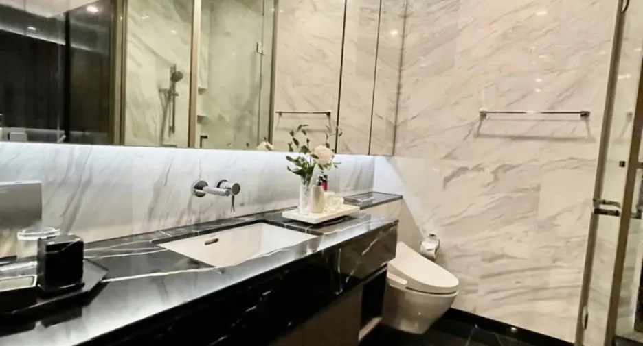 Продажа и аренда 1 кровать кондо в Сатхон, Бангкок