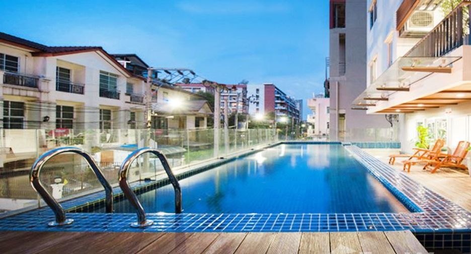 Wohnung zum Kauf mit 4 Zimmer in Phra Khanong, Bangkok