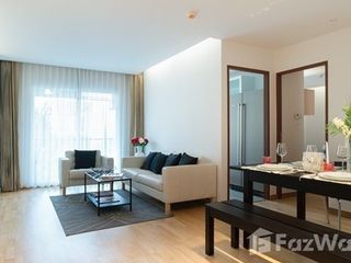 For sale 4 bedrooms condo in Phra Khanong, Bangkok