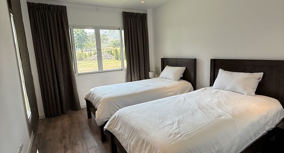 For rent 3 bedrooms villa in Hua Hin, Prachuap Khiri Khan