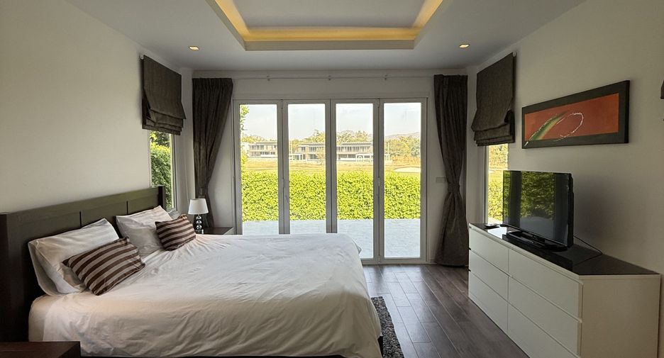 For rent 3 bedrooms villa in Hua Hin, Prachuap Khiri Khan